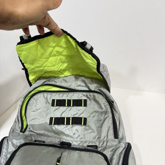 00 S Old Gap Rucksack Backpack Y2K Silver - Picture 16 of 16